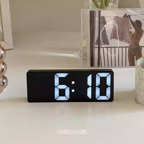 Reloj Led Despertador Digital Bocina Bluetooth Negro