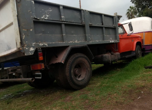 Imagen 3 de 5 de Camion Dodge Dp 600 Volcador