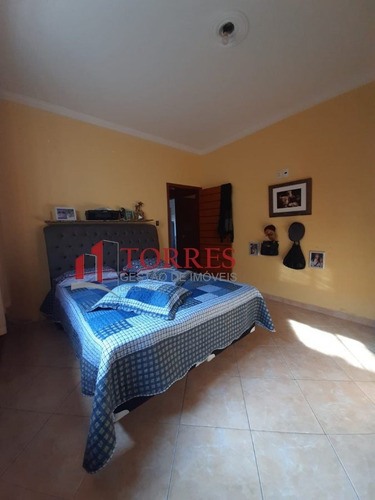 Casa Padrão Para Venda - 241