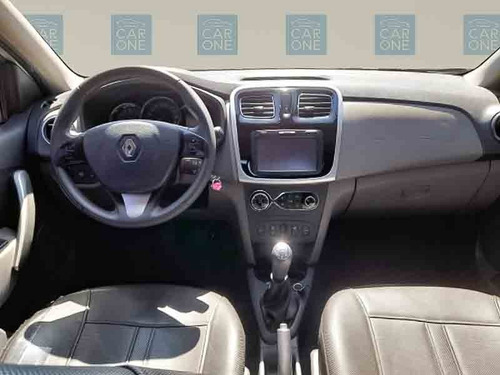 Imagen 9 de 10 de Renault Logan Ii - 1.6 16v Privillege 2019