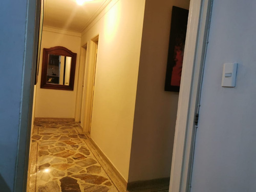 Apartamento Amoblado En Conquistadores 3 Habitaciones