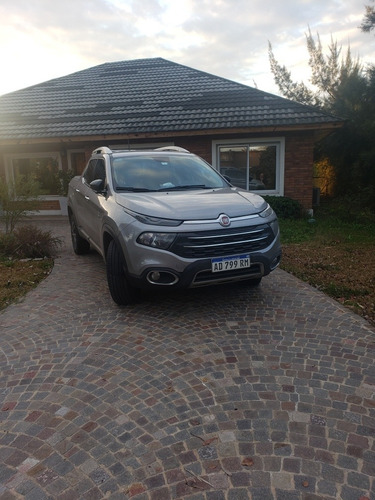 Fiat Toro 2.0 Volcano My19 4x4 At 2019