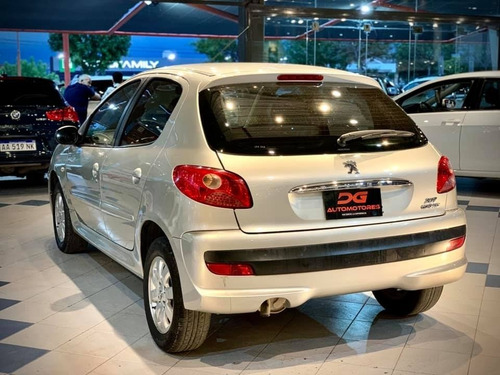 Peugeot 207 Compact Xs 1.9d 2010 128.000km Gris