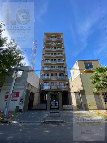 Imagen 12 de 13 de Departamento En Venta De 2 Ambientes Con Cochera En Quilmes