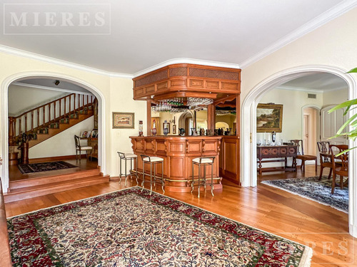 Lindísima Casa En Venta En San Isidro Chico.