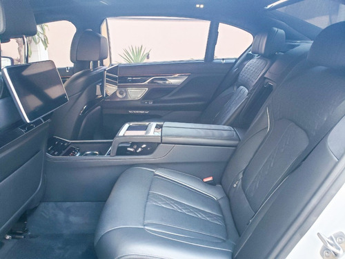 Bmw 750 Li