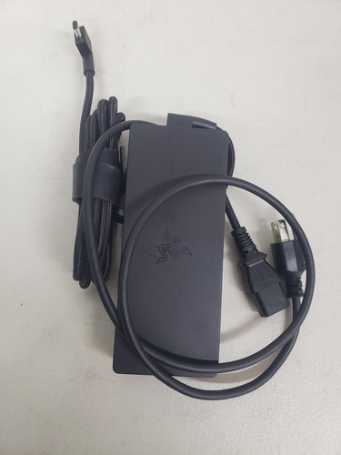 Razer Blade 14 Modelo: Rz09-0427 Para Partes. (Usado)