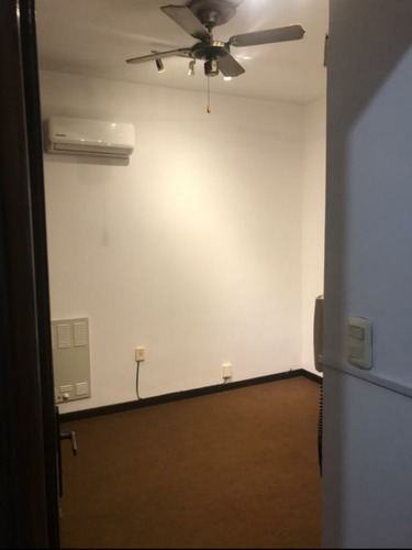 Divina Oficina/consultorio En Pleno Corazón De Carrasco