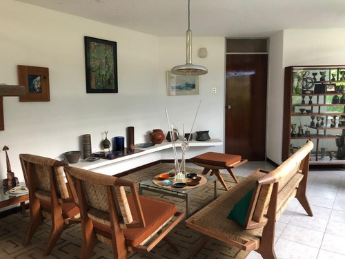 Imagen 6 de 14 de Casa En Venta Cumbres De Curumo Calle Cerrada