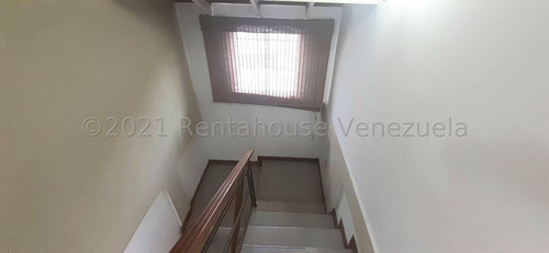 Imagen 2 de 30 de Casa Quinta En Venta En Urbanismo Privado De Quibor 0.4.2.4.5.9.3.7.5.4.2/ Cuenta Con Piscina, Vigilancia Las 24 Horas Del Dia, Cancha Deportiva, Caney