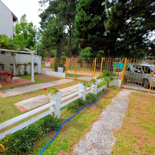 Imagen 2 de 15 de Chalet + Dpto 2 Ambientes Frias 995 San Bernardo