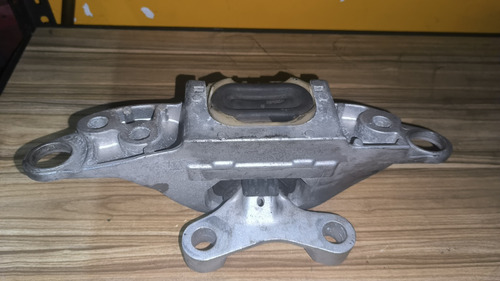 Soporte De Motor De Chevrolet Cruze Turbo 1.4 2016-2019 (Usado)