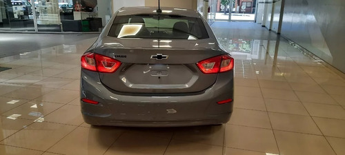 Chevrolet Cruze 1.4 Midnight At Sedan