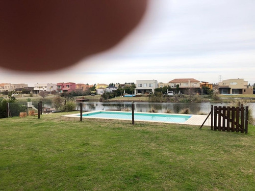 Imagen 7 de 20 de Casa En Venta En San Benito, Villanueva, Tigre