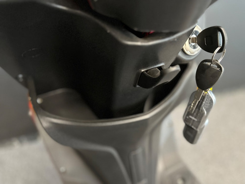 Imagen 7 de 17 de Moto Electrica Sunra Leo 2023