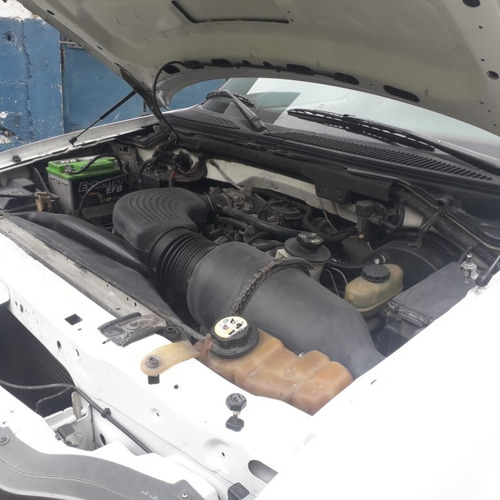 Imagen 13 de 14 de Ford F-150 4x2 Fortaleza Automatica 2000