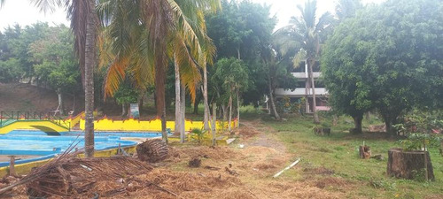 Renta Casa Con Albercas Col. Corralillos Coatzintla Veracruz