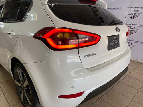 Kia Forte 2.0 Hb Sx At
