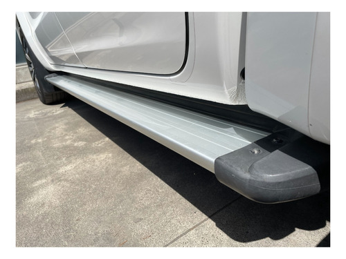 Estribo Plano De Aluminio Volkswagen Amarok 10/21