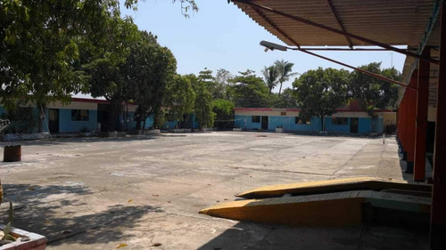 Imagen 9 de 17 de Se Vende Terreno Con Oficinas En Salina Cruz Oaxaca
