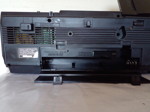 Radio Toshiba Cd E Toca Fitas Funciona Parcialmente (Usado)