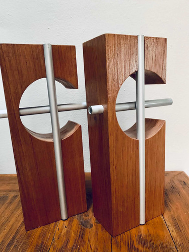 Cruz Minimalista Madera Recuperada Y Aluminio