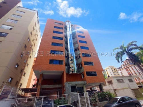 Apartamento En Venta Urb San Isidro, Maracay 23-22670 Hc