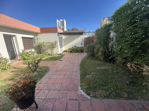 Venta Gran Casa 3 Dor, 3 Baños, Barrio Parque Velez Sarsfield