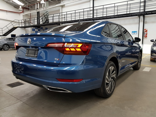 Imagen 7 de 25 de Volkswagen Vento 1.4tsi Highline Tip 0km My22 Dcolores