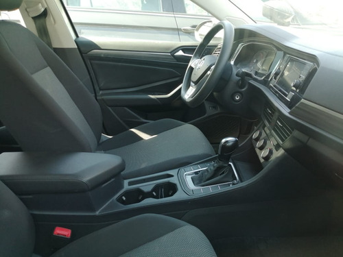 Vw Jetta Comfortline 2019 Plata Pirita 2 Años De Garantia