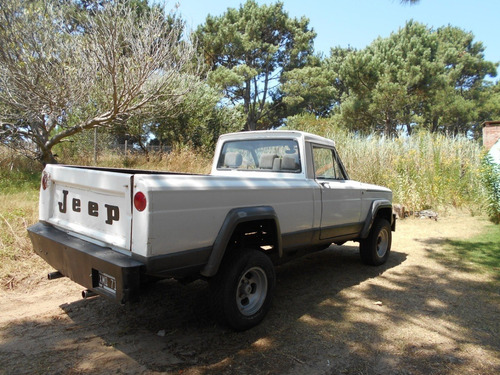 Imagen 8 de 15 de Jeep Gladiator T-80 4x4