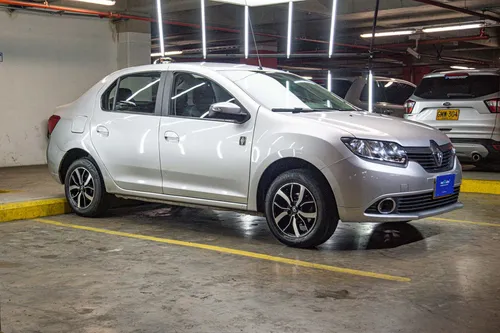 Renault Logan 1.6 Privilege / Intens