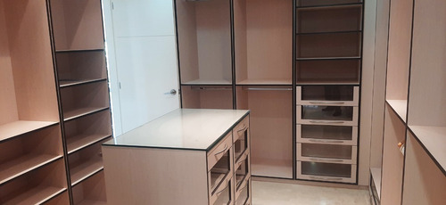 Imagen 9 de 10 de Apartamento En Venta Urb. Las Mesetas C-19723