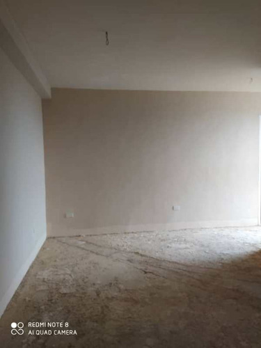 Imagen 9 de 30 de Gabriel Rivas Vende Apartamento En Res. Iceberg Mañongo Cod: Foa-1609