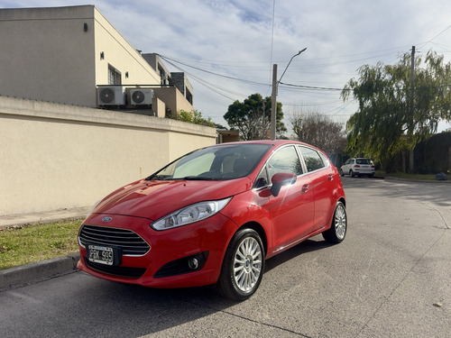 Ford Fiesta Kinetic 1.6 Titanium Powershift 120cv
