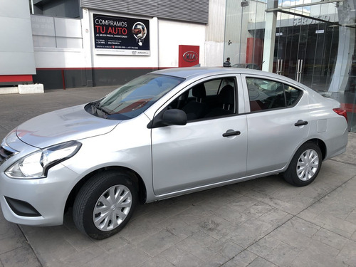Imagen 6 de 15 de Nissan Versa 4 Puertas