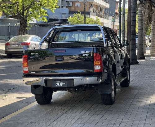 Toyota Hilux 3.0 Cd Srv Cuero 4x4 /// 2011 - 240.000km