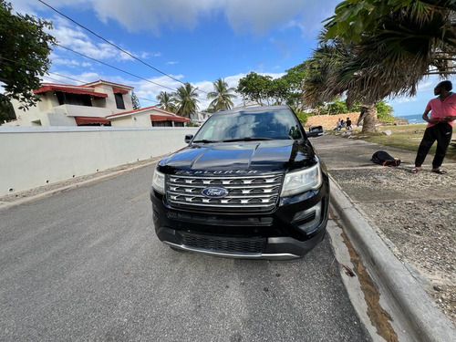 Ford  Explorer  Xlt