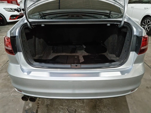 Volkswagen Vento 2.0