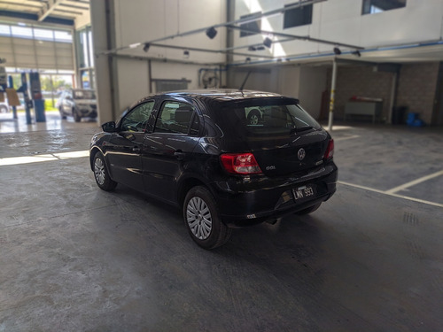 Imagen 4 de 8 de Volkswagen Gol Trend 1.6 Pack I 101cv