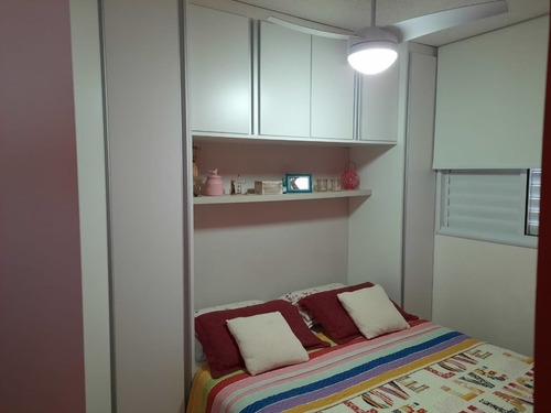 Apartamento Para Venda, 2 Dormitório(s) - 81