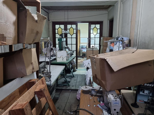 Imagen 8 de 30 de Casa -buenos Aires Esq Colon