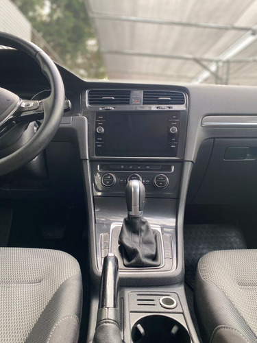 Imagen 17 de 19 de Volkswagen Golf Variant 1.4 Confortline Dsg