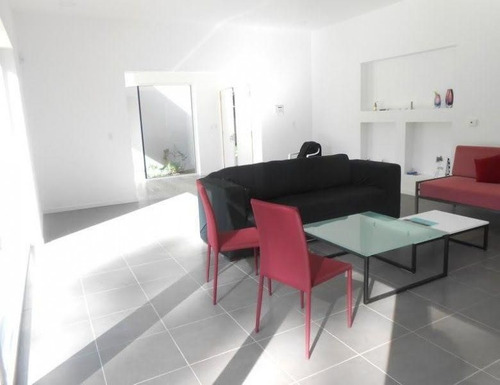 Casa En Alquiler Por Temporada De 3 Dormitorios En Pinares