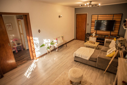 Venta Casa Bernal. Reciclada