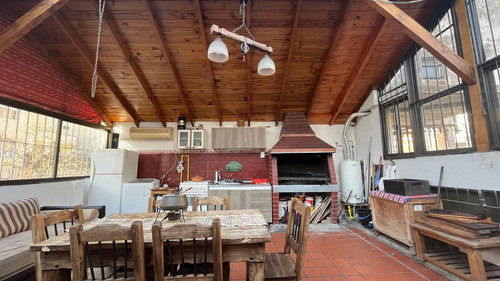 Venta Hermoso Ph 4 Ambientes Con Quincho Almagro
