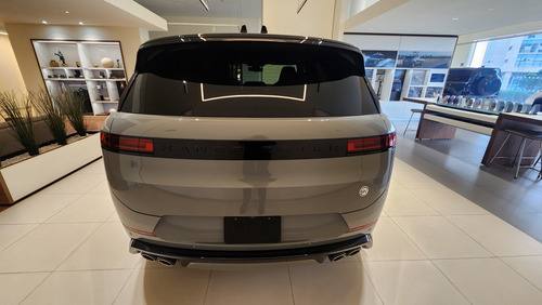 Land Rover Range Rover Sport 4.4 Mhev Sv Edition Two