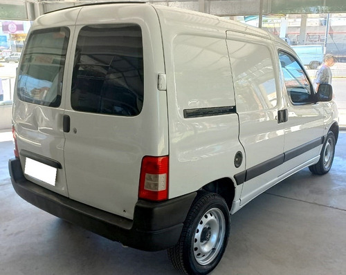 Imagen 2 de 17 de Peugeot Partner Furgon Motor Nafta 1.4 Con Gnc