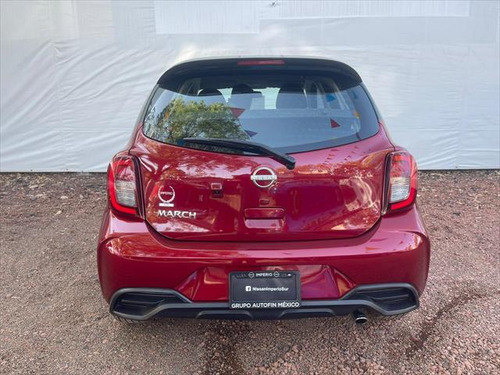 Nissan March 1.6 Exclusive At