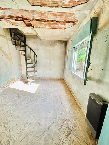 Casa 5 Ambientes En Venta En Lomas De Zamora A Reciclar!